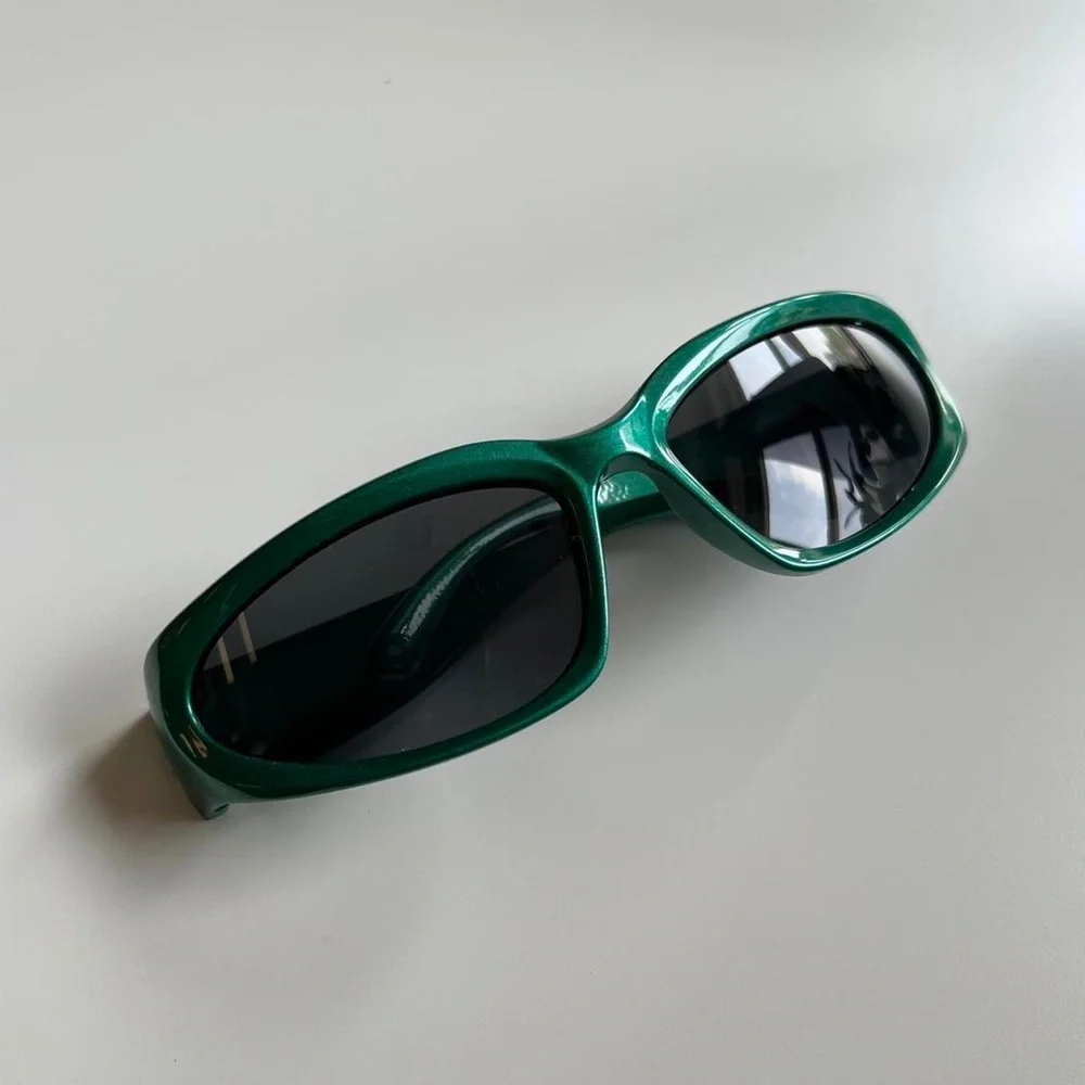 unique sick y2k 2000s vintage style forest green surfer  sunglasses